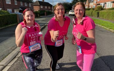Race for Life sees Tarporley’s SPAR team raise over £2,000 in memory of former colleague