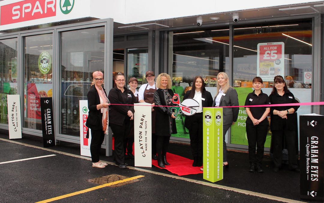 Impressive new Radcliffe SPAR store and Shell service station opens its doors