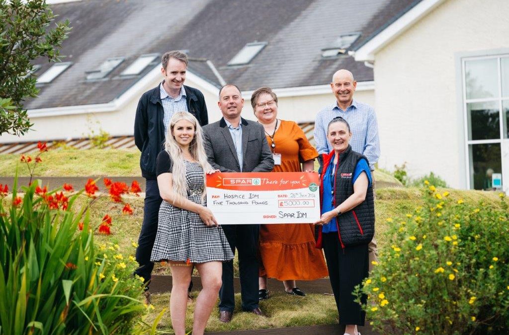 Mannin Retail announces SPAR sandwich donations to support Hospice Isle of Man