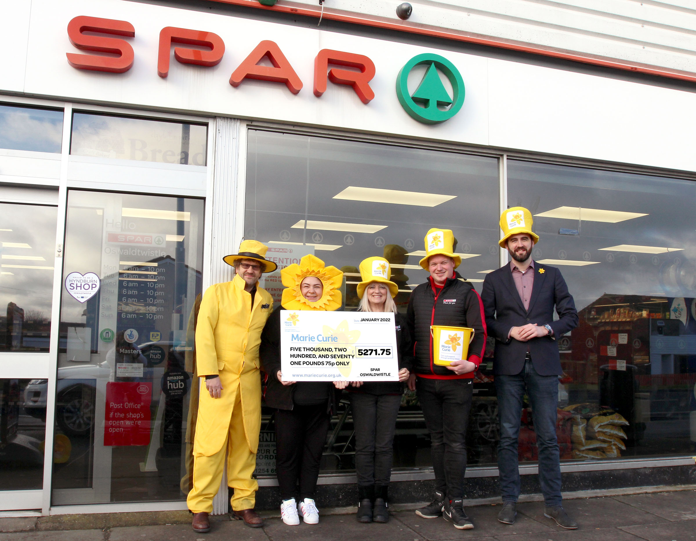 James Hall & Co. Ltd marks £500,000 milestone for Marie Curie as leading fundraising SPAR stores celebrate achievement