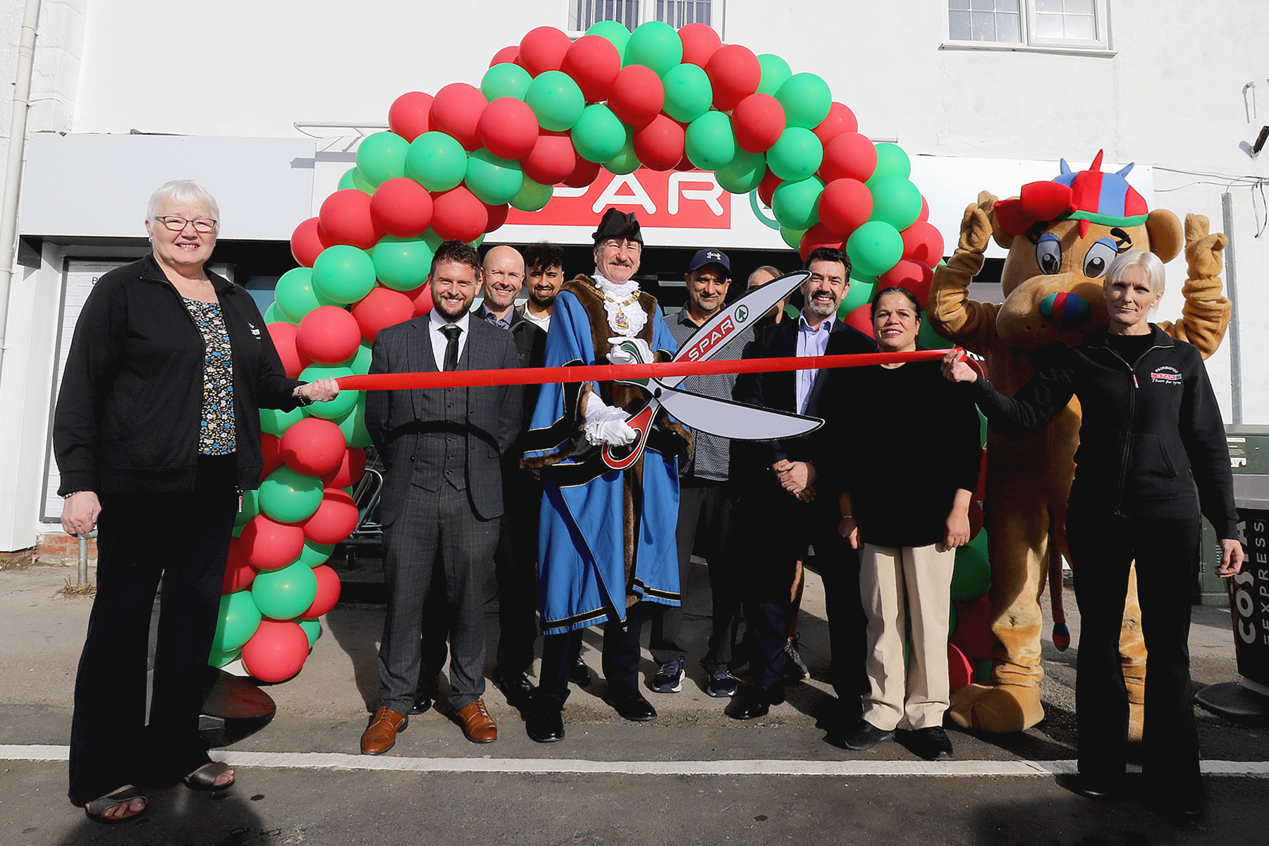 SPAR Patrington officially launches with community opening